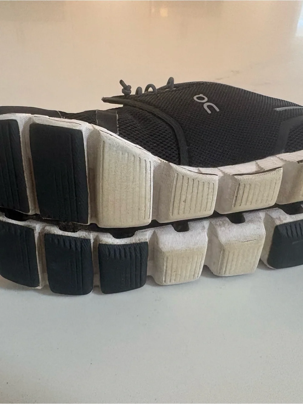 On Running Men's Athletic Shoes in Black and Gray